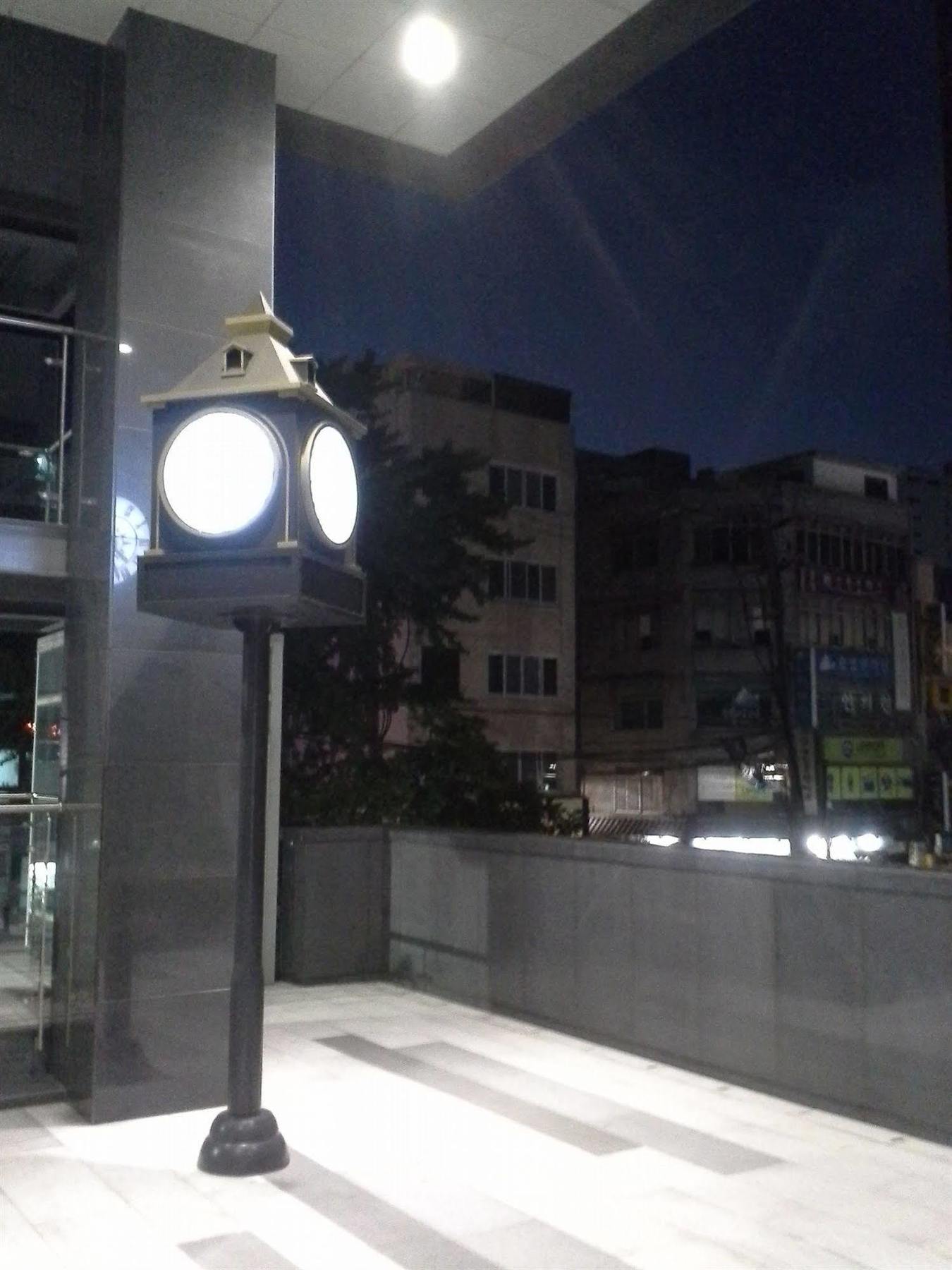 Hotel Rainbow Myeongdong 2*